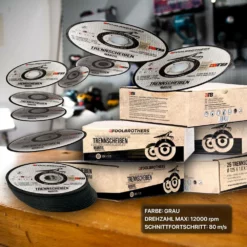 Makita GA 008 GZ Akku Winkelschleifer 40 V Max. 125 Mm Brushless XGT Solo + Toolbrothers MANTIS Trennscheiben- Set - Ohne Akku, Ohne Ladegerät -Festool Verkauf 42575 Makita GA 008 GZ Akku Winkelschleifer 40 V max 125 mm Brushless XGT Solo Toolbrothers MANTIS Trennscheiben Set ohne Akku ohne Ladegeraet 5