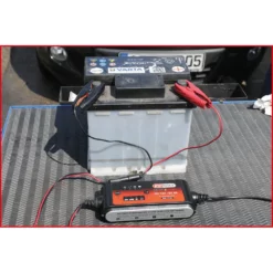 KS Tools 6V + 12V SMARTcharger Hochfrequenz-Batterieladegerät 4A -Festool Verkauf FOT ANW ALG AUTO 550.1735.AW1 SALL AING V1 o454 2b